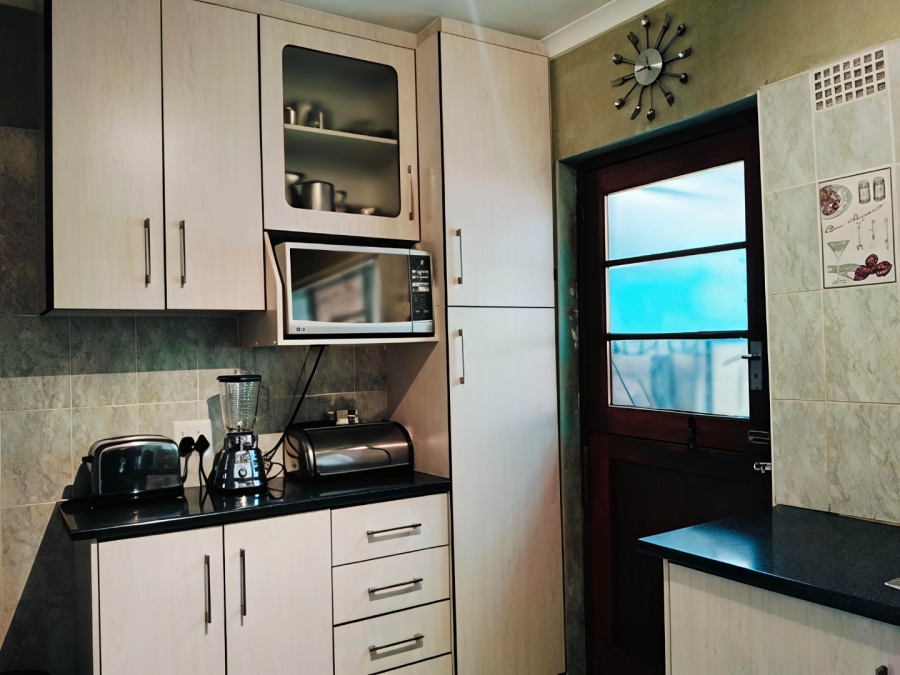 3 Bedroom Property for Sale in Rosedale Western Cape